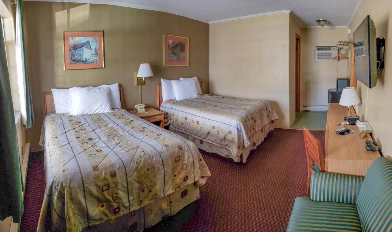 Economy 2* Taylorville